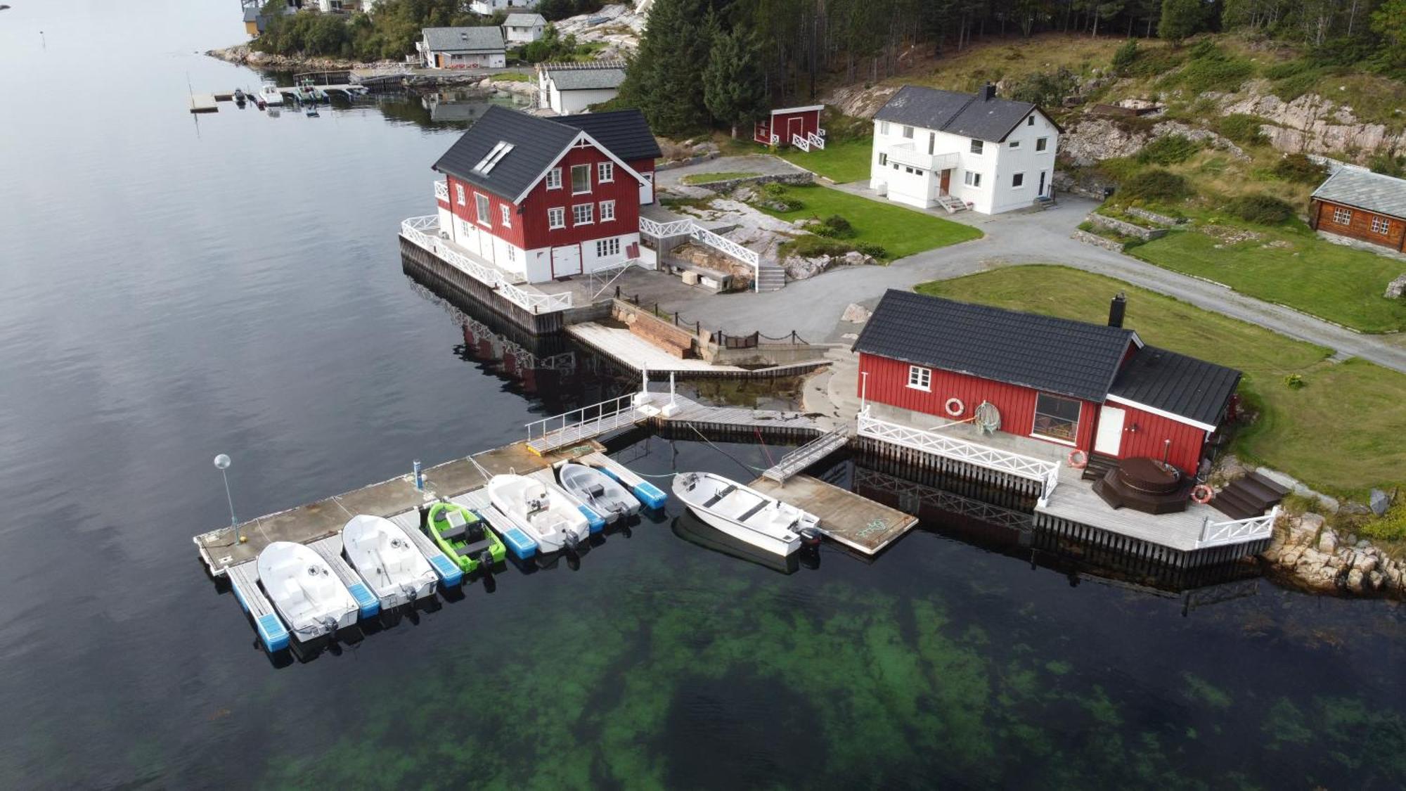 Atlantic Road Seaside Housing Apartment Litlrossoya Bagian luar foto