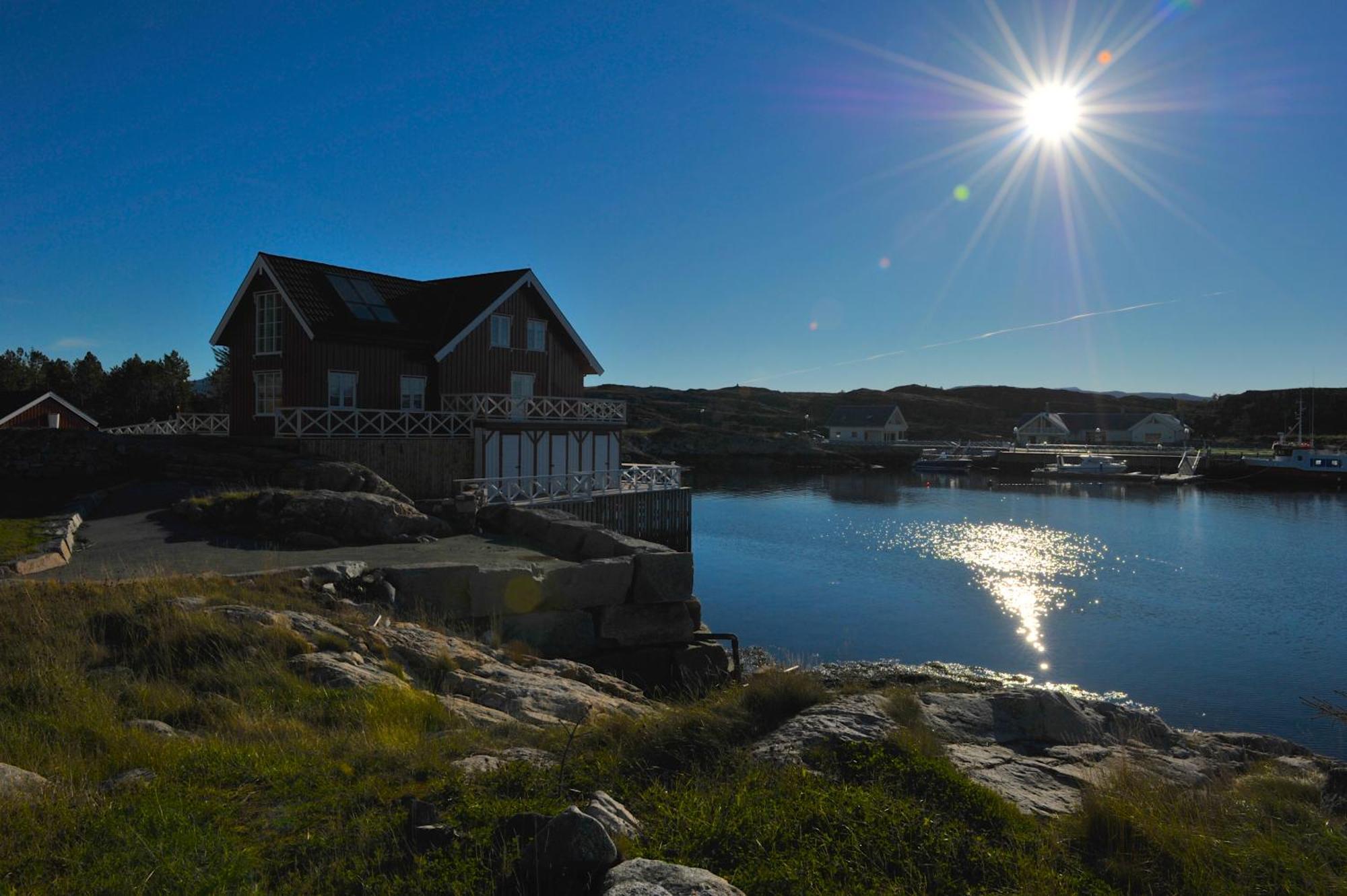 Atlantic Road Seaside Housing Apartment Litlrossoya Bagian luar foto