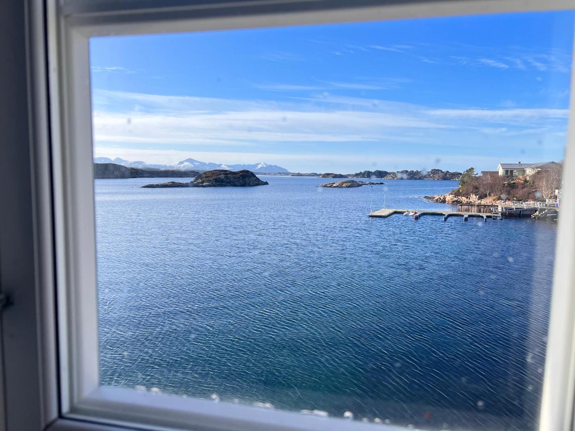 Atlantic Road Seaside Housing Apartment Litlrossoya Bagian luar foto